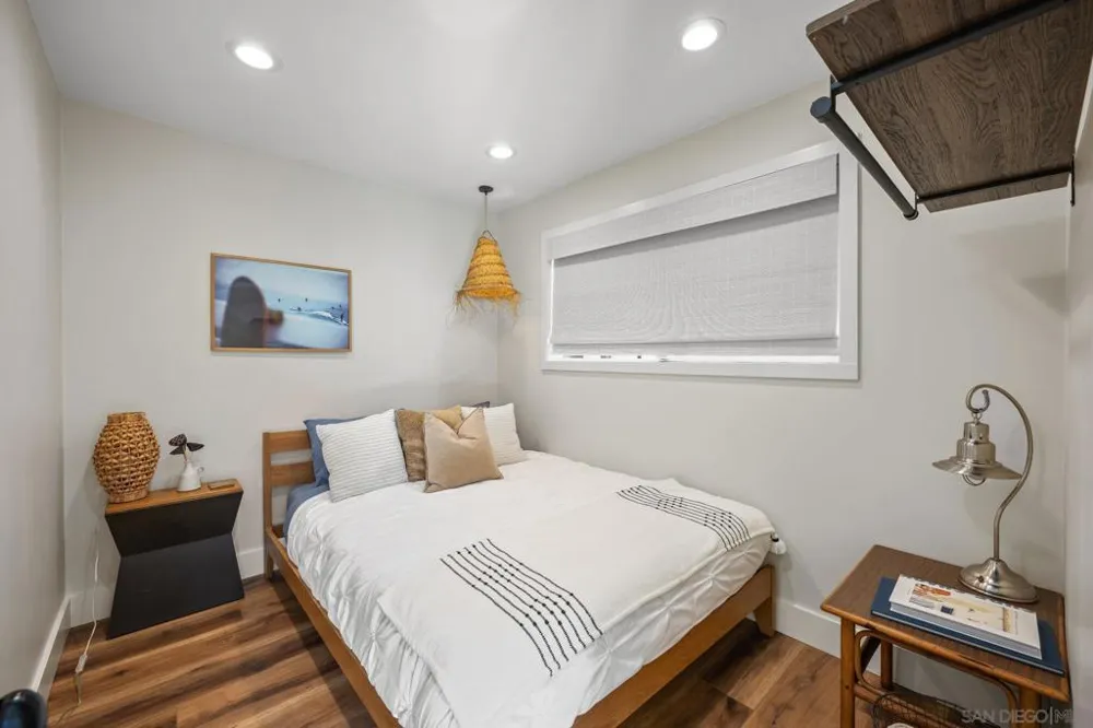 1571 San Elijo Ave Cardiff by the Sea, CA 92007