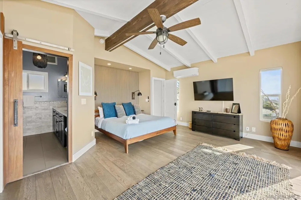 1571 San Elijo Ave Cardiff by the Sea, CA 92007