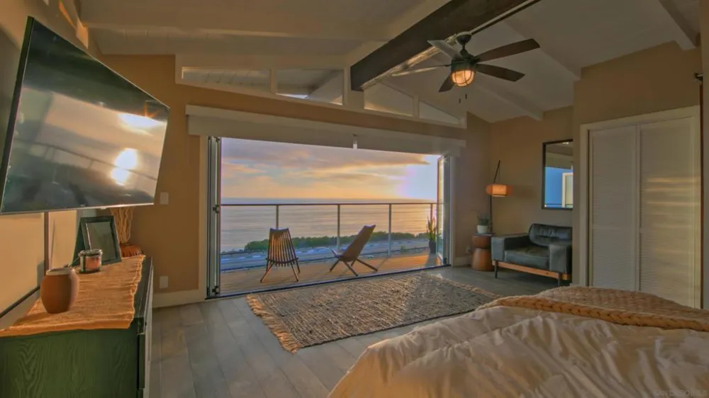 1571 San Elijo Ave Cardiff by the Sea, CA 92007