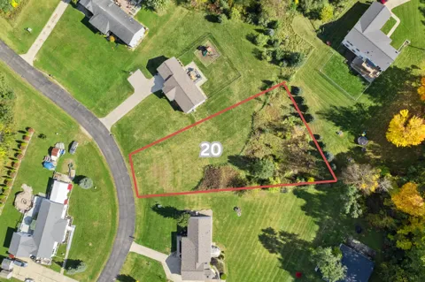 20 Twin Meadows Drive