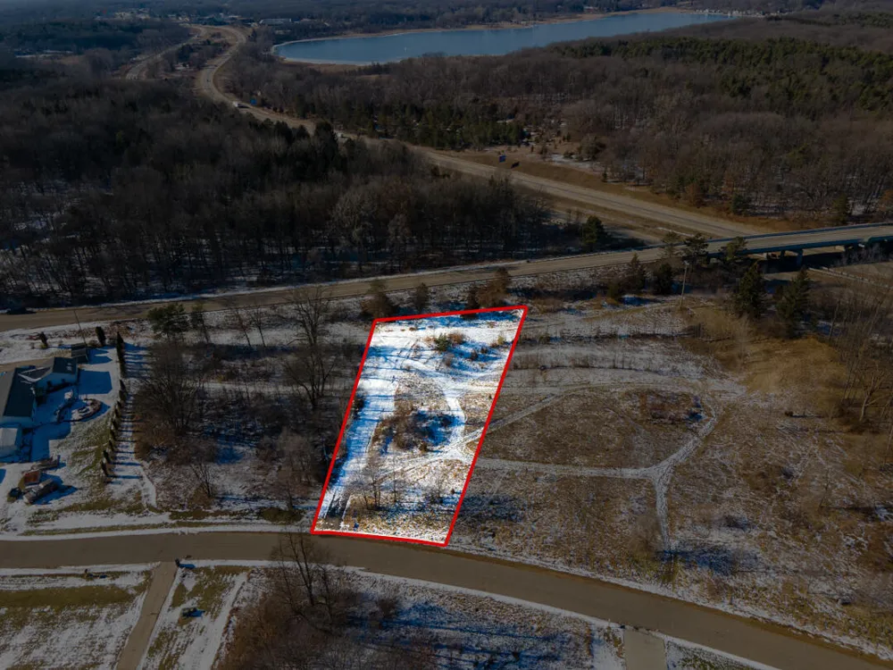 4 Twin Meadows Drive Jackson, MI 49201