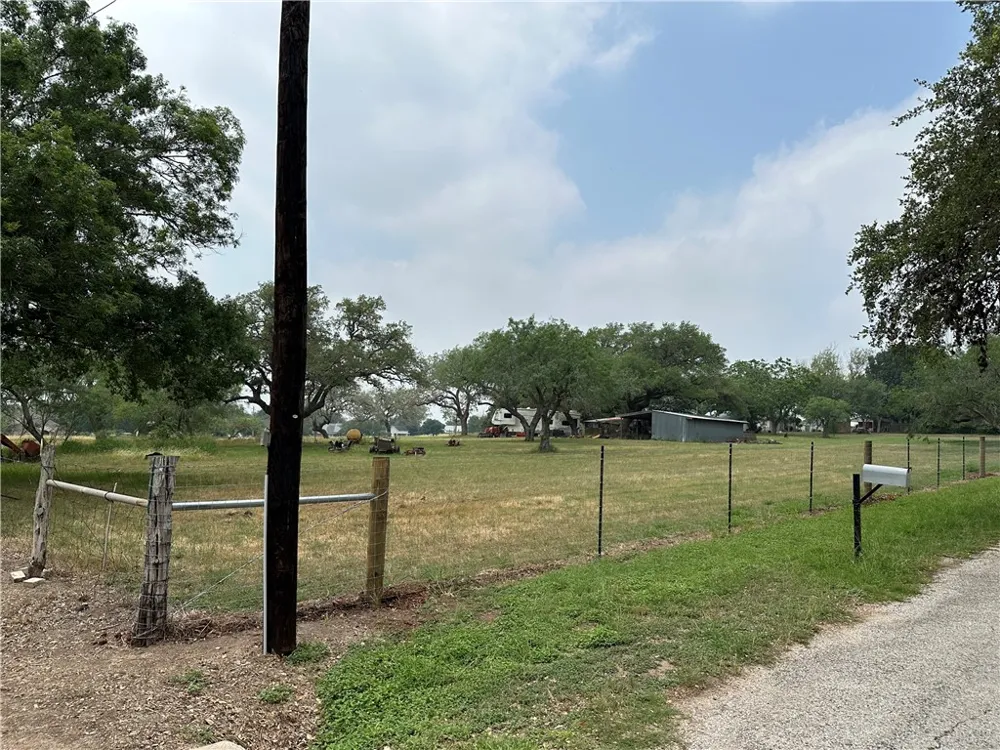 Address Not Shown Goliad, TX 77963