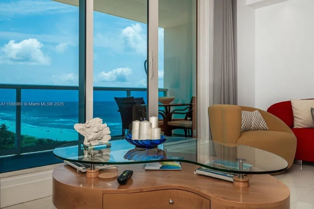 2301 Collins Ave #1111 Miami Beach, FL 33139