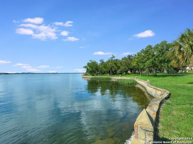 LEGACY LOT 7-A Estate Drive Horseshoe Bay, TX 78657