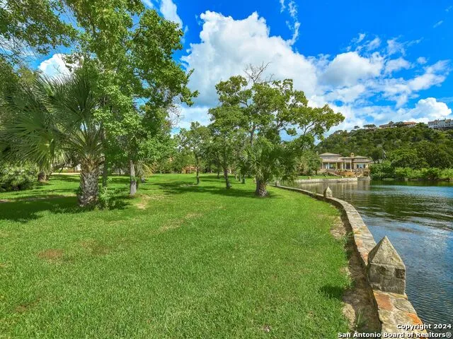 LEGACY LOT 7-A Estate Drive Horseshoe Bay, TX 78657