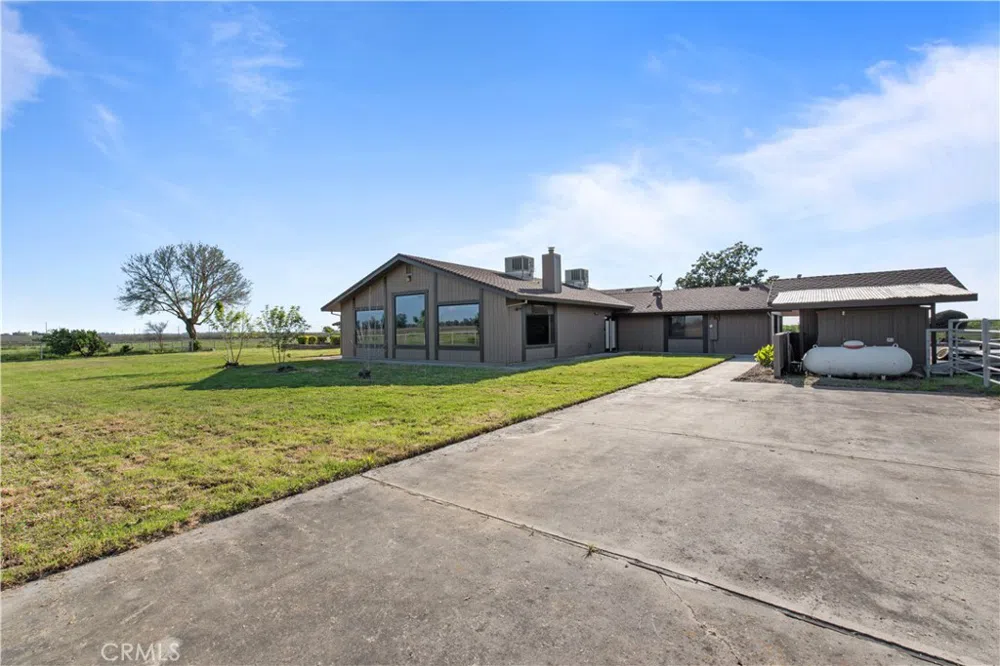 6922 G STREET Merced, CA 95340