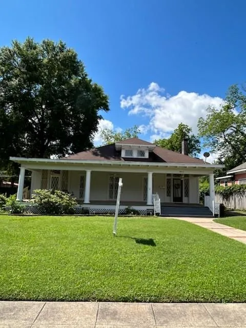 901 Prospect Shreveport, LA 71104