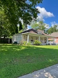 901 Prospect Shreveport, LA 71104