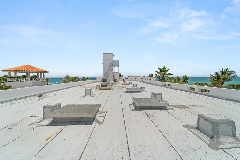 7300 Ocean Ter Miami Beach, FL 33141