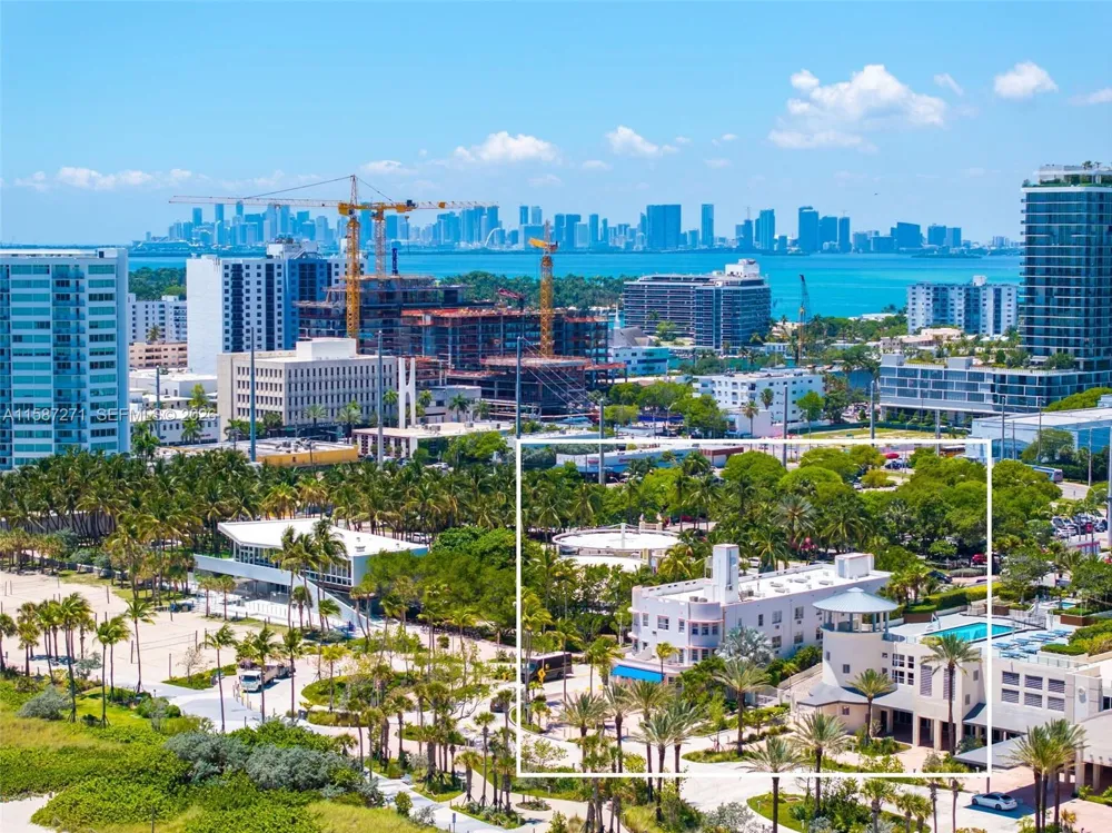 7300 Ocean Ter Miami Beach, FL 33141