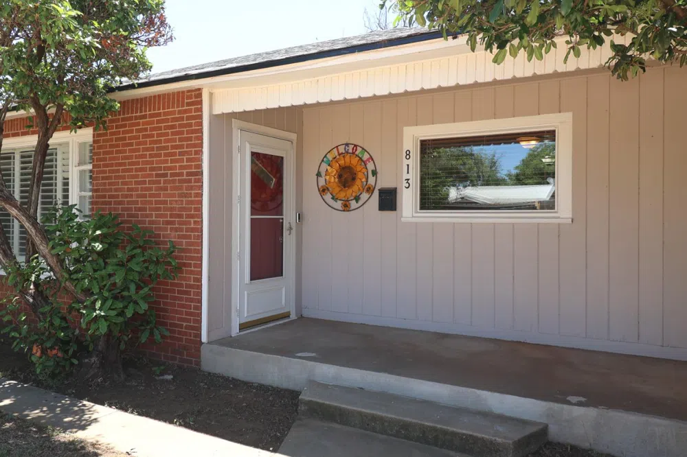 813 N 15th Street Lamesa, TX 79331