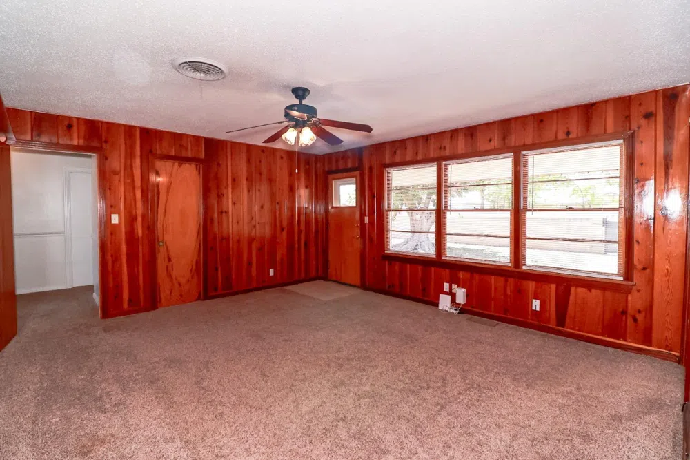 813 N 15th Street Lamesa, TX 79331