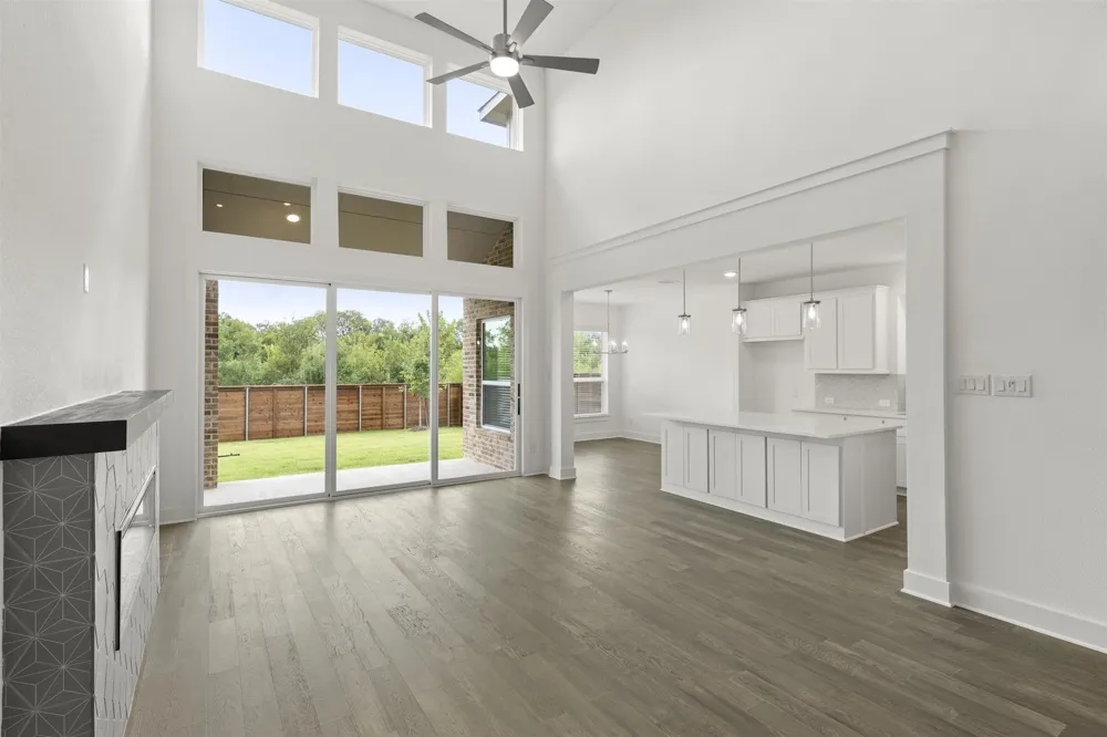 1940 Harmony Pine Mesquite, TX 75181