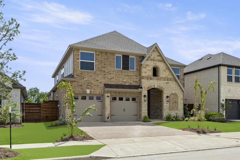 1940 Harmony Pine Mesquite, TX 75181