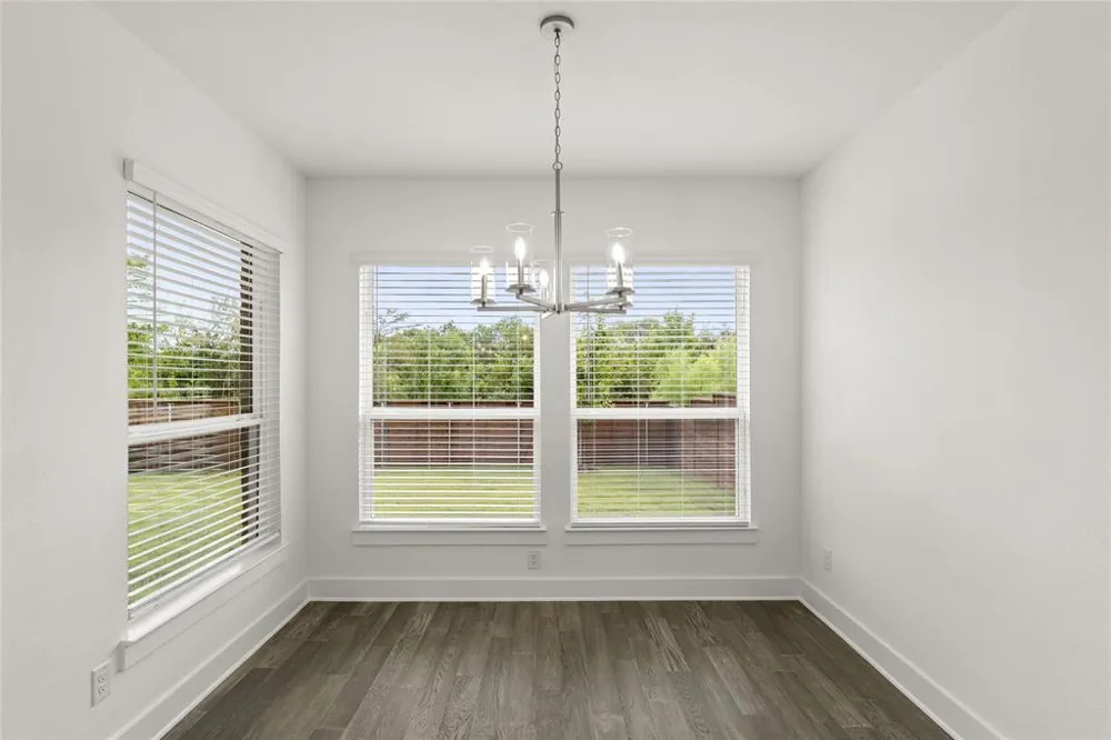 1940 Harmony Pine Mesquite, TX 75181