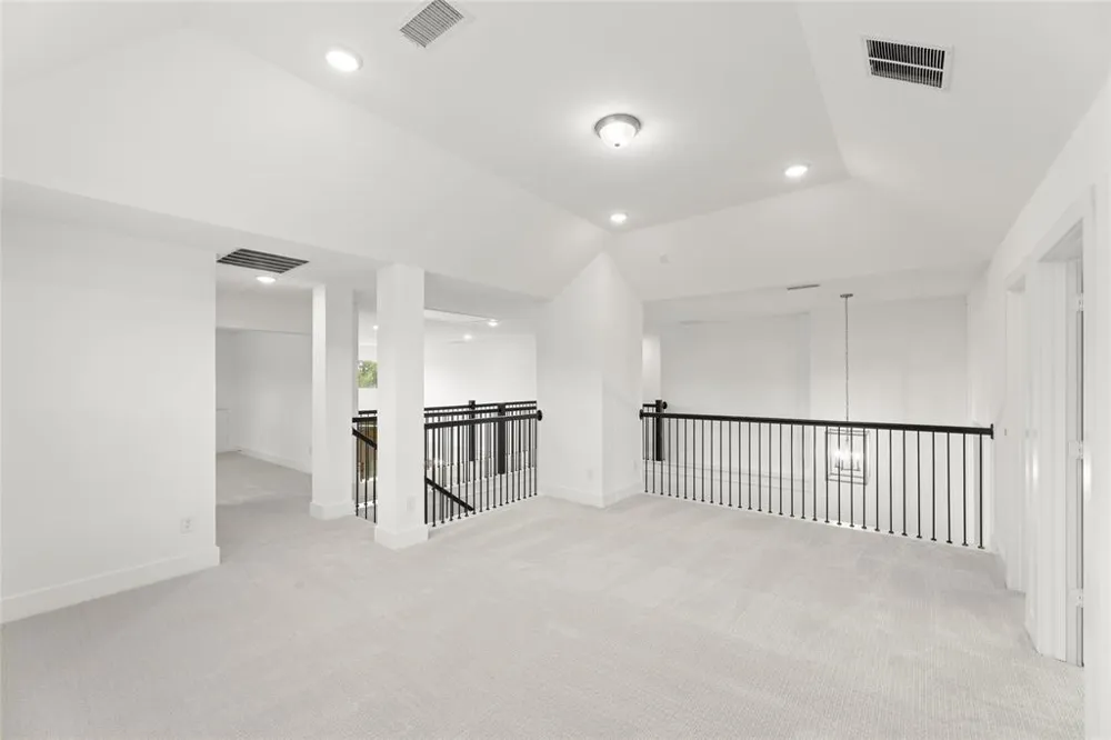 1940 Harmony Pine Mesquite, TX 75181