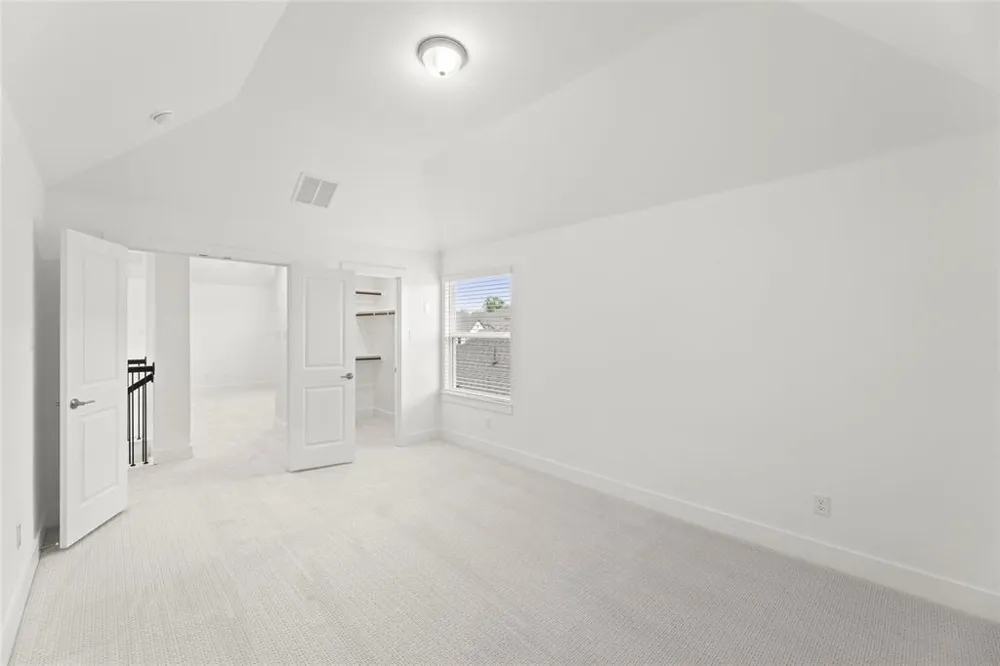 1940 Harmony Pine Mesquite, TX 75181