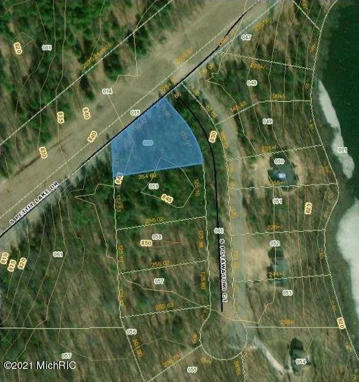 7817 S Potawatomi #60 Newaygo, MI 49337