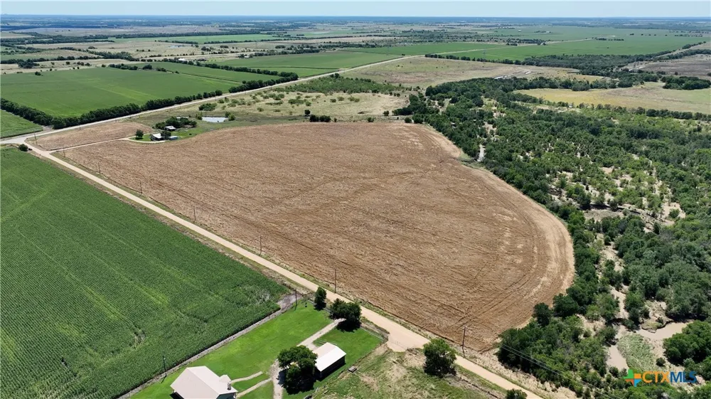 1172 CR 133 Burlington, TX 76519