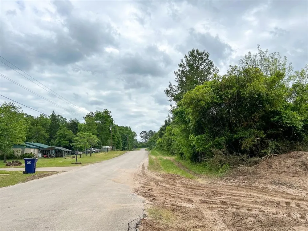 15 CR 2140 Latexo, TX 75835