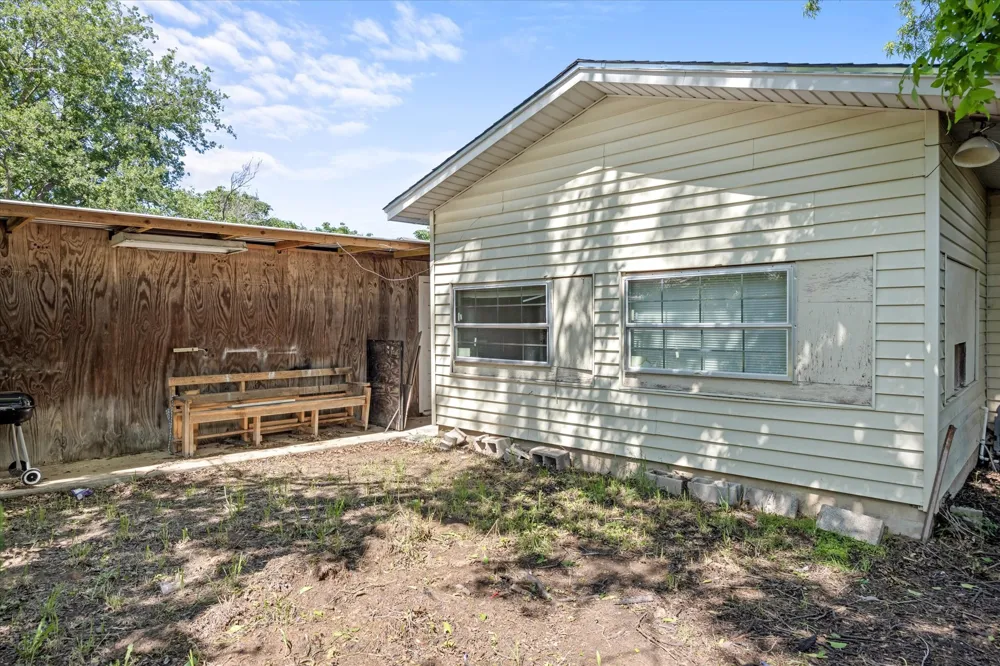 720 Seaman Street Eastland, TX 76448