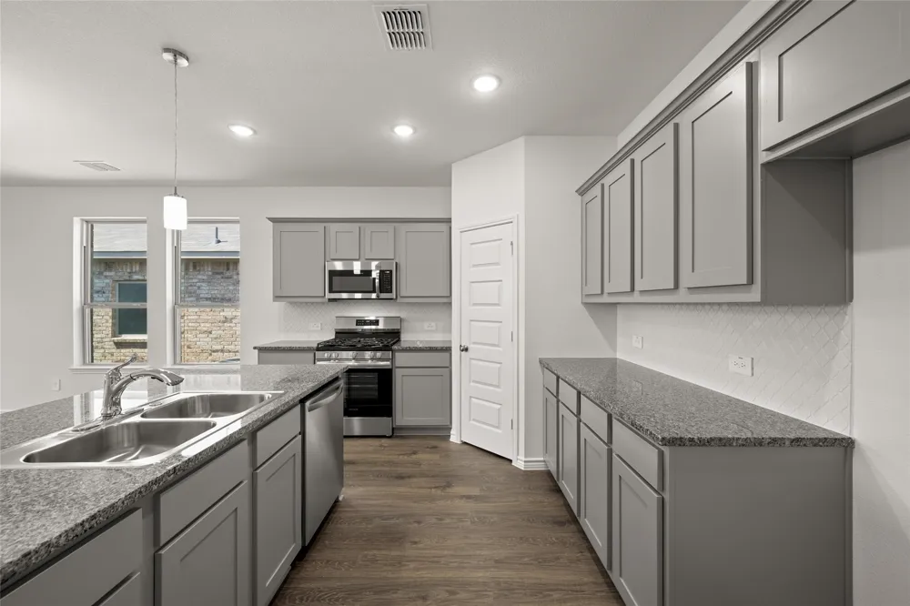 1913 Seminole Drive Cleburne, TX 76033