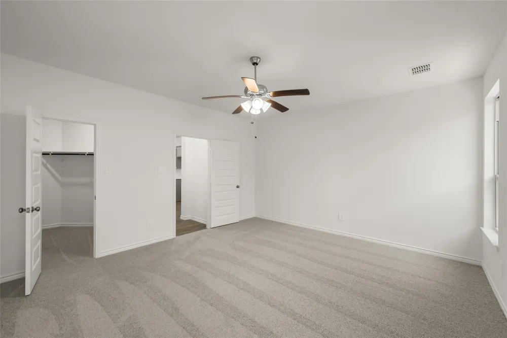 1913 Seminole Drive Cleburne, TX 76033