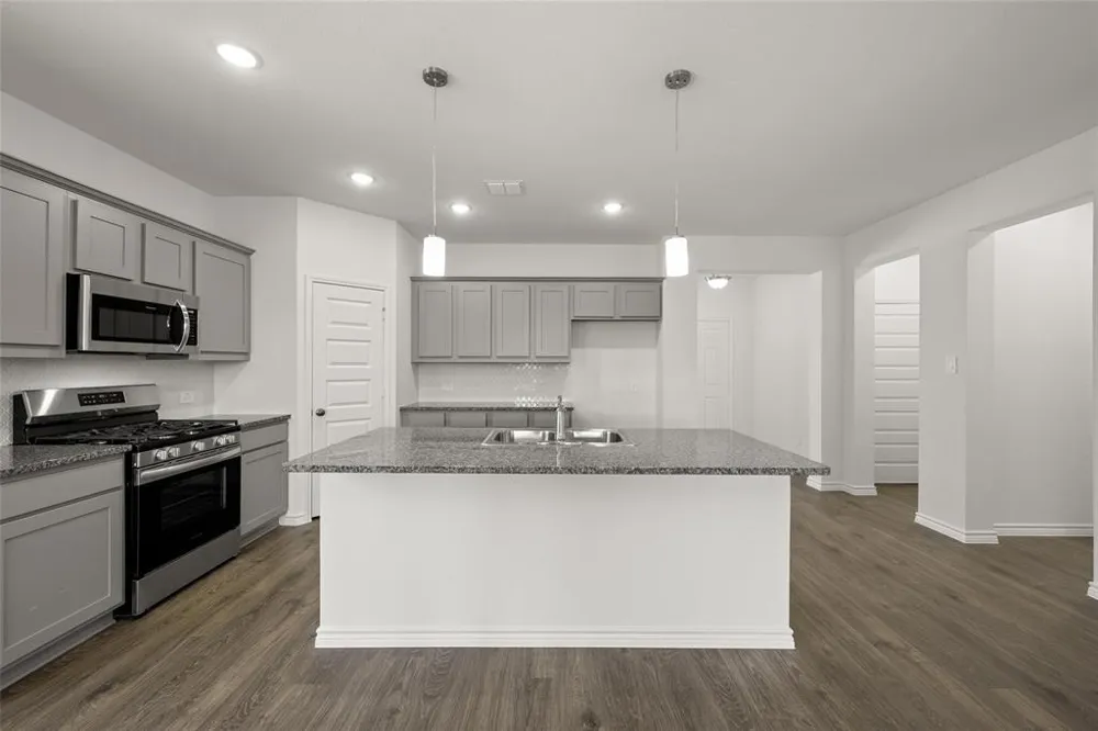 1913 Seminole Drive Cleburne, TX 76033