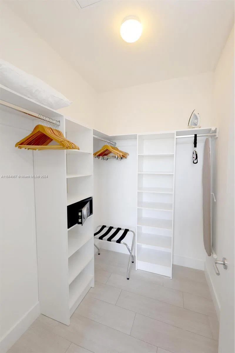 4010 S Ocean Dr #R504 Hollywood, FL 33019