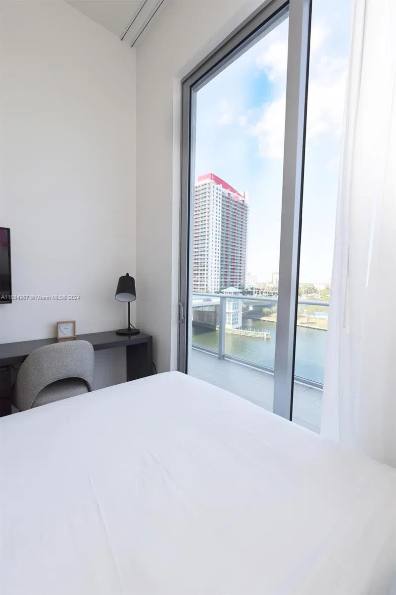 4010 S Ocean Dr #R504 Hollywood, FL 33019