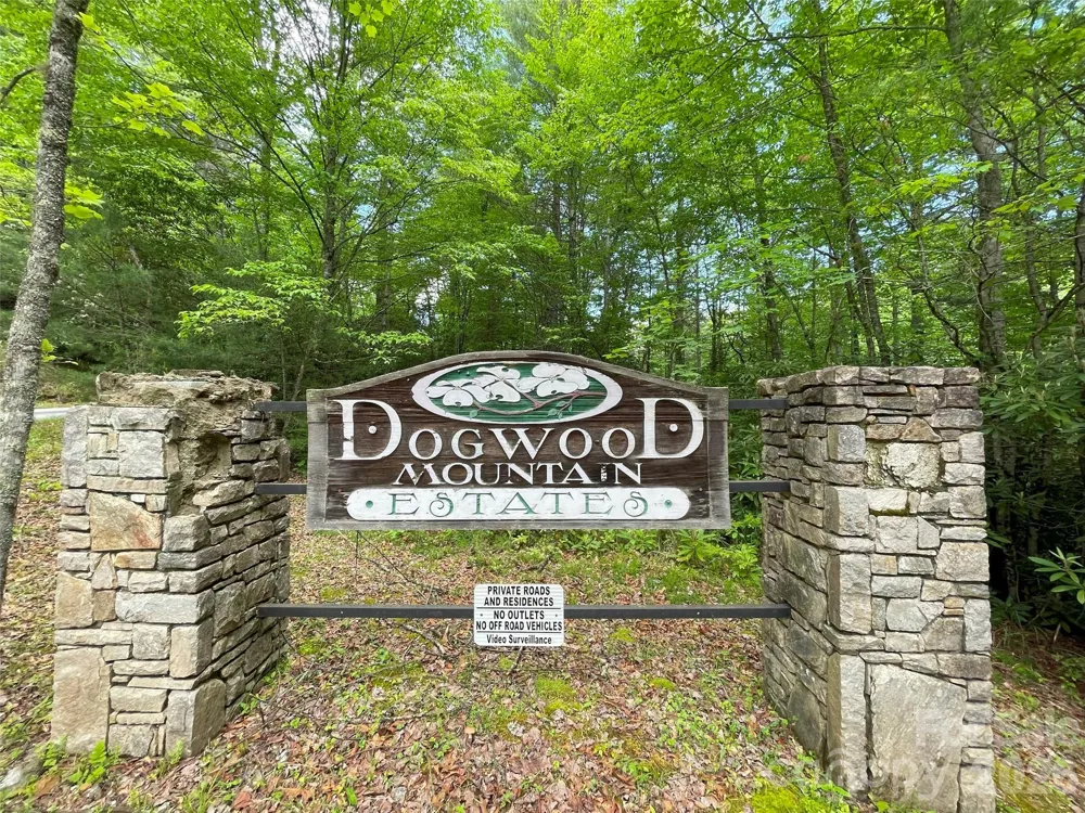 72 Emma Bri Lane Penrose, NC 28766