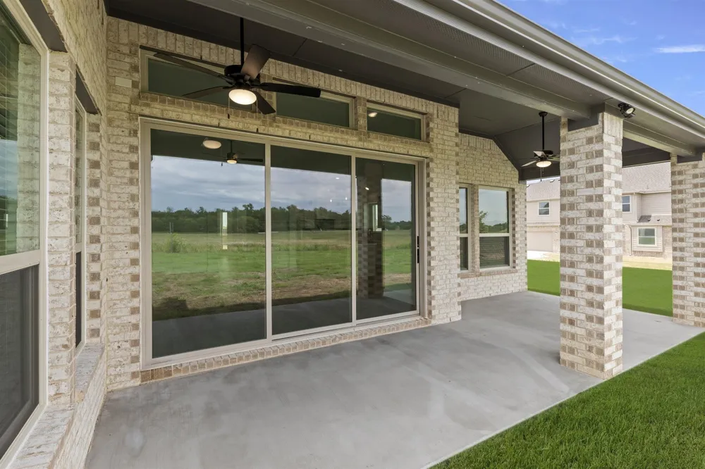 761 Emerald Valley Drive Ovilla, TX 75154