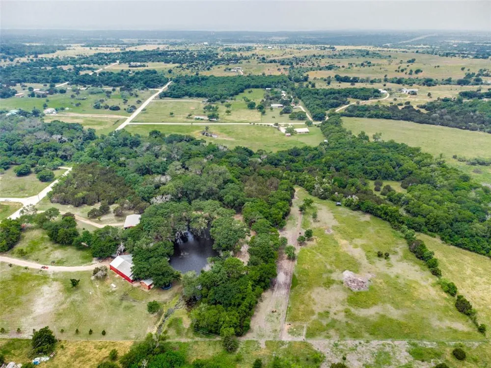 Creekwood Drive Blum, TX 76627
