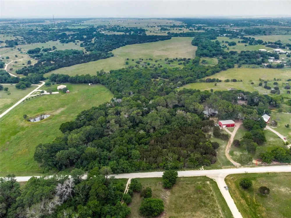 Creekwood Drive Blum, TX 76627