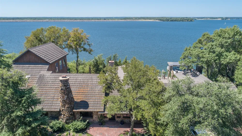 8935 Dickson Road Fort Worth, TX 76179