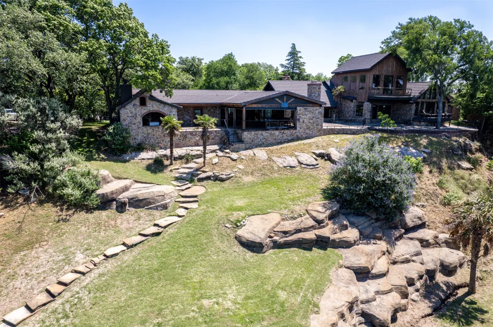 8935 Dickson Road Fort Worth, TX 76179