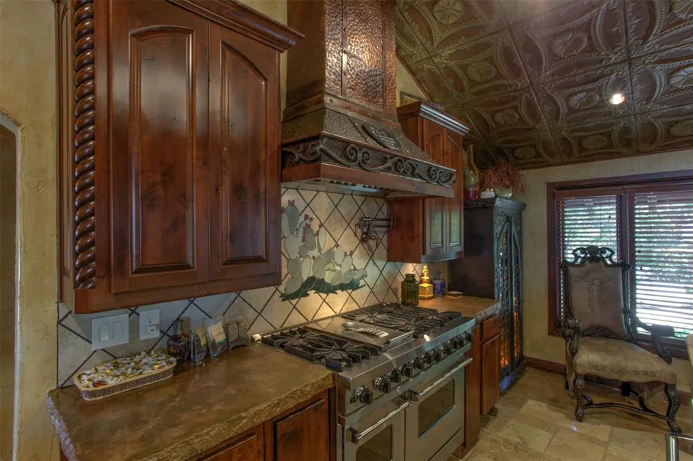 8935 Dickson Road Fort Worth, TX 76179
