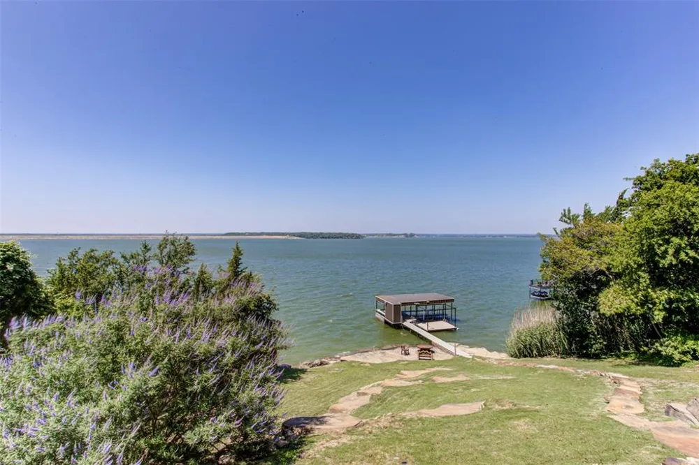8935 Dickson Road Fort Worth, TX 76179