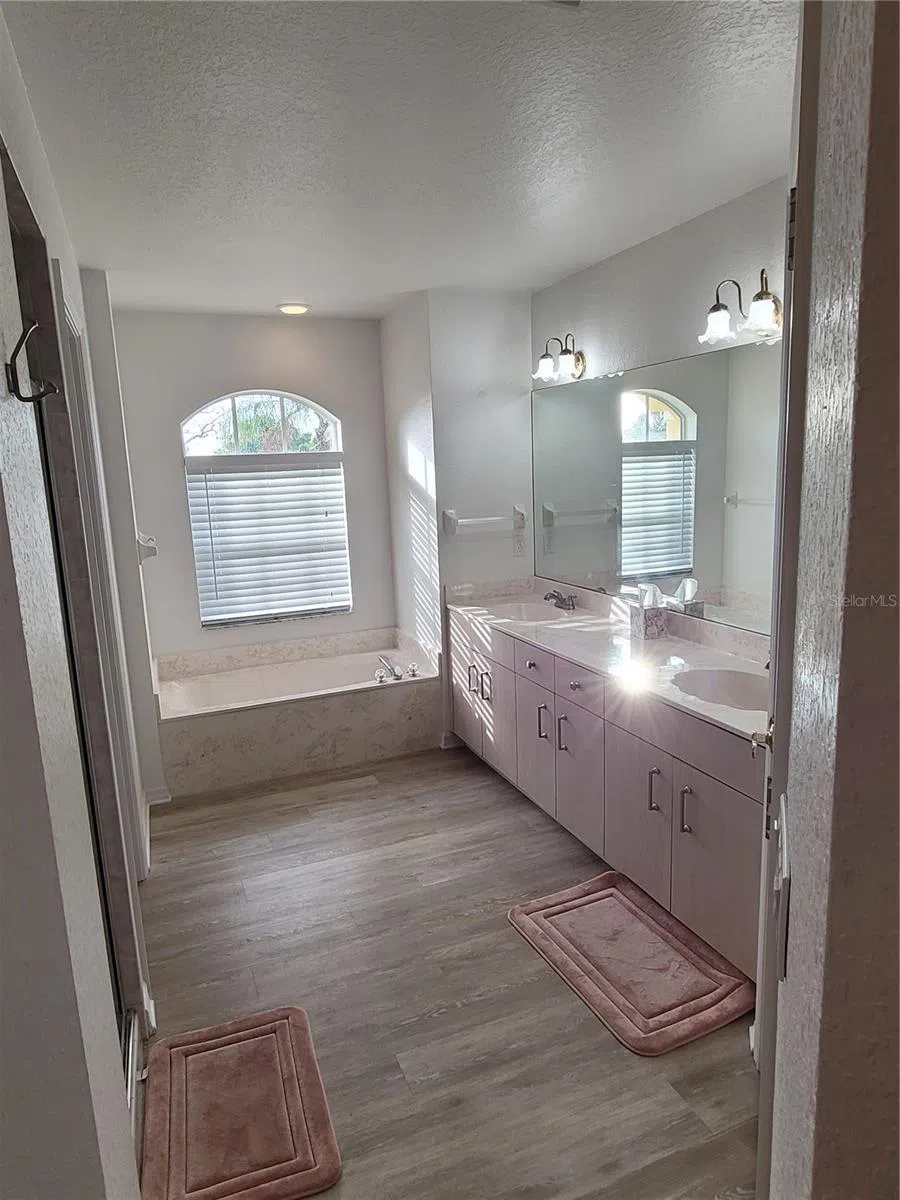 72 LONG MEADOW COURT Rotonda West, FL 33947