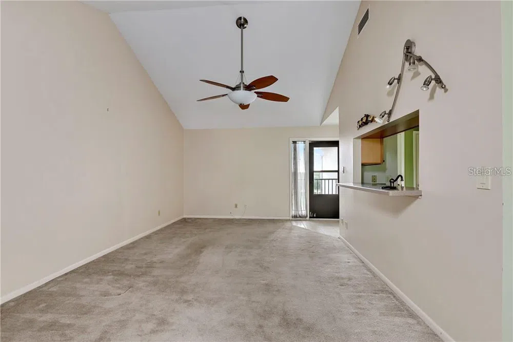 7 BUCK CIRCLE #7 Haines City, FL 33844
