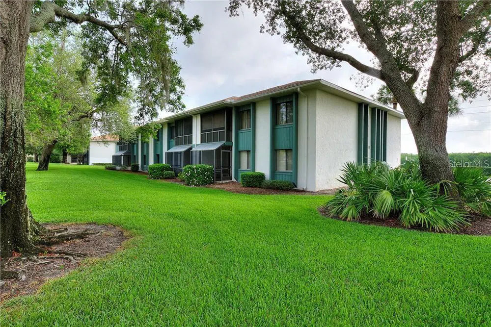 7 BUCK CIRCLE #7 Haines City, FL 33844
