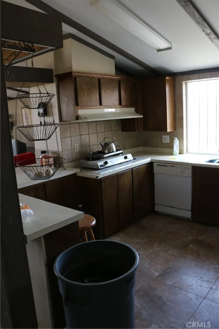 42480 Buckeye Lane Lucerne Valley, CA 92356