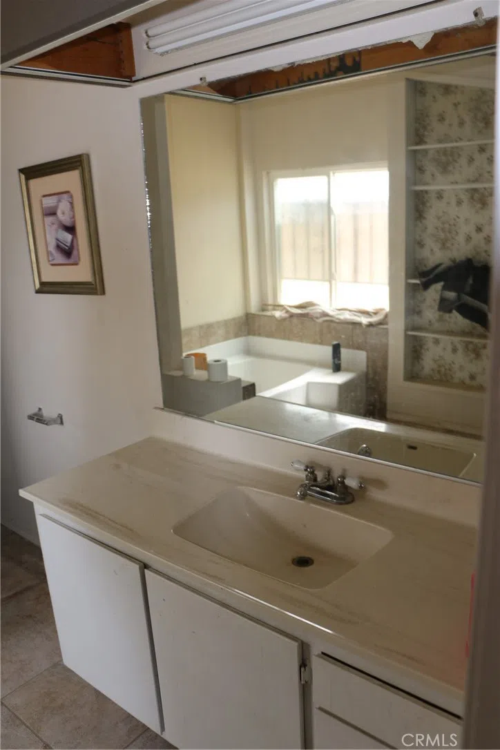 42480 Buckeye Lane Lucerne Valley, CA 92356