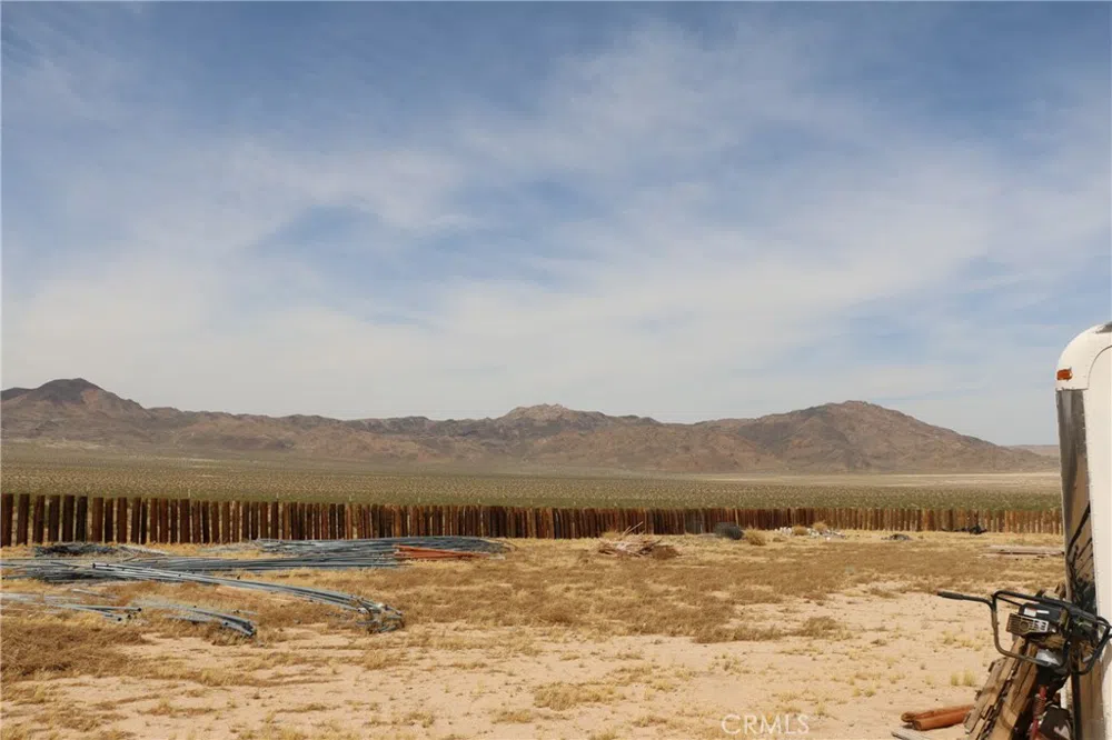 42480 Buckeye Lane Lucerne Valley, CA 92356