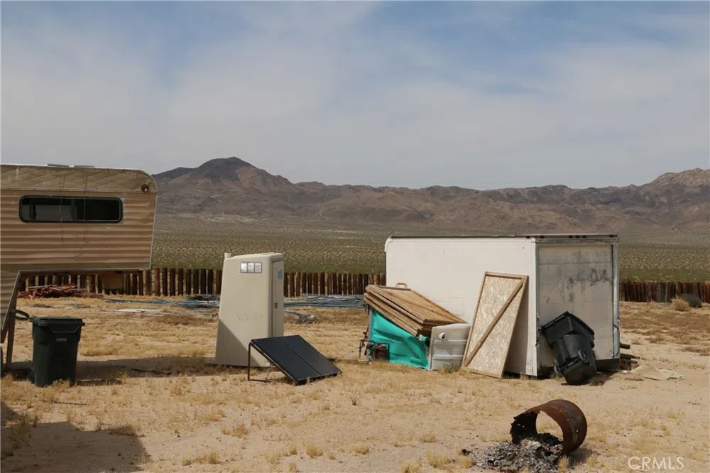 42480 Buckeye Lane Lucerne Valley, CA 92356