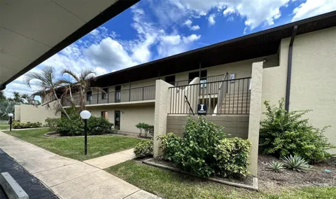 4024 OAKVIEW DRIVE #I3