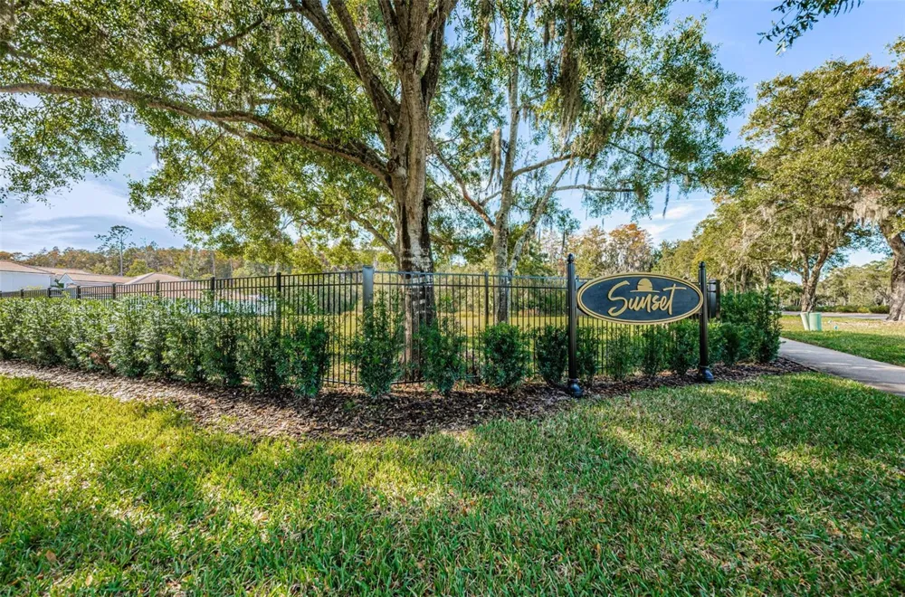 4445 LANSBROOK PARKWAY Palm Harbor, FL 34685