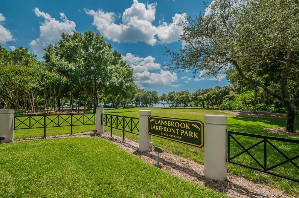 4445 LANSBROOK PARKWAY Palm Harbor, FL 34685