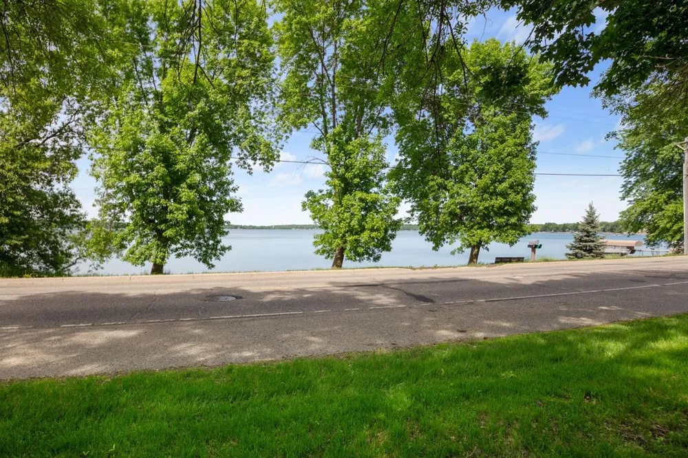 1430 Pulaski Road Buffalo, MN 55313