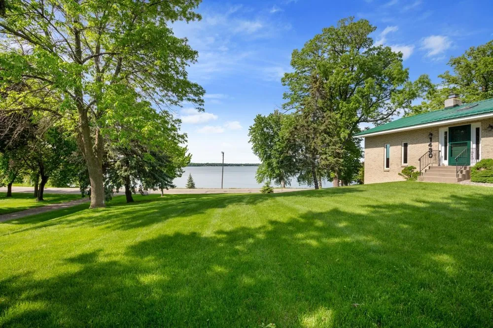 1430 Pulaski Road Buffalo, MN 55313